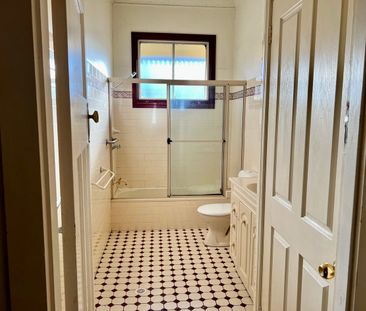 1 Cumberland Street, East Maitland, NSW 2323 - Photo 3