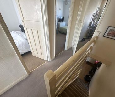3 bedroom terraced house to rent - Photo 4