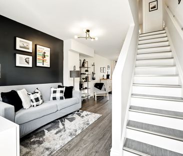 For Lease - 152 Olive Avenue, Oshawa, Ontario - Photo 1