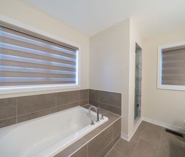 For Lease - 6 Northrop Avenue, Clarington, Ontario - Photo 6