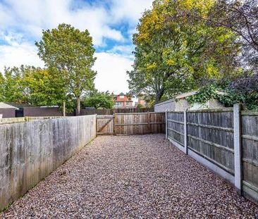 Beeston: Windsor Street Bed, Bath Student House, NG9 - Photo 4