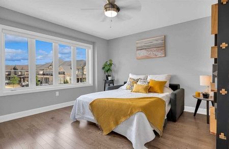 For Lease - 103 Beaveridge Avenue, Oakville, Ontario - Photo 3