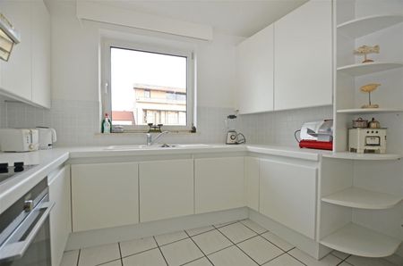 Ruim twee-slaapkamerappartement aan de Kleine Ring van Hasselt - Photo 5