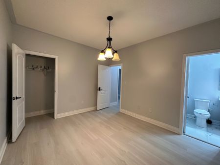 For Lease - 228 Lormel Gate Unit# Main, Vaughan, Ontario - Photo 2