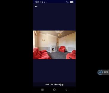 3 bedroom end of terrace house to rent - Photo 3