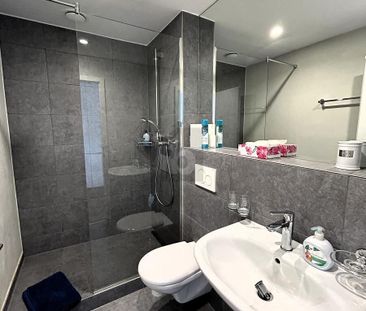 WONDERFUL MOUNTAIN VIEW NEAR THE LAKE - Photo 3