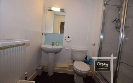 |ref:r|, Suttones Place, Southampton, SO15 - Photo 3