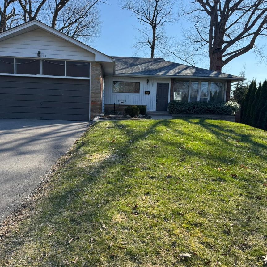 For Lease - 64 Farningham Crescent, Toronto, Ontario - Photo 1