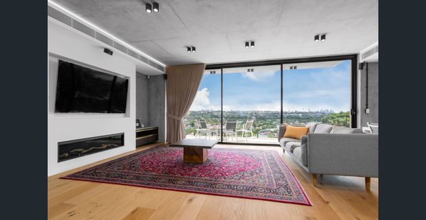 SPECTACULAR VIEWS @ NORTH BONDI -DOVER HEIGHTS - Photo 1