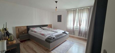 4.5 Zimmer, 103 m², 5. Stock - Photo 4