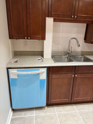 For Lease - 168 Wainscot Avenue Unit# Lower, Newmarket, Ontario - Photo 5