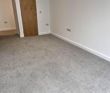 2d Meetinghouse Lane, Newtownards, BT23 7AA - Photo 2