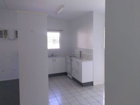 Comfortable Home on a Large Block - Central Location! - Photo 5