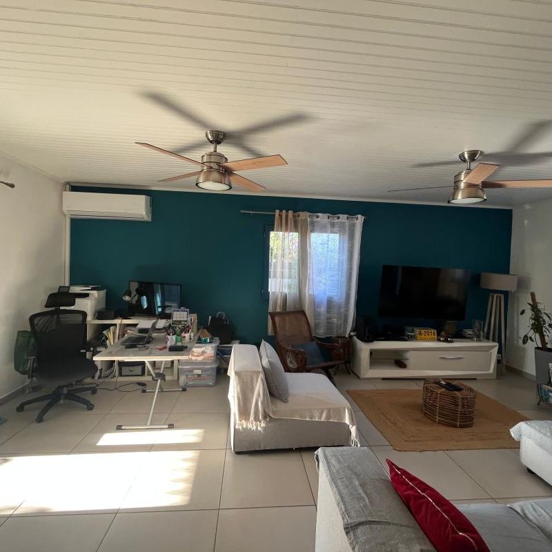 Location Maison 3 pièces 127m² ST LOUIS 97450 - Photo 1