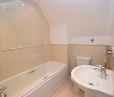 2 bedroom apartment to rent - Photo 6