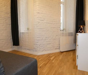 Łódź Łódź-Polesie, 6 Sierpnia - Photo 3