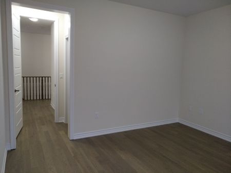 For Lease - 29 George Peach Avenue, Markham, Ontario - Photo 3