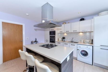 11 Church Court, Moneyreagh, BT23 6EU - Photo 5