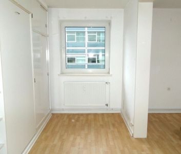 Univiertel: DG-Wohnung mit Okerblick, zwei Balkonen DG-Wohnung - Foto 1