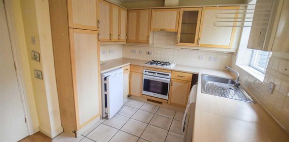 Park Road, Malmesbury, SN16 - Photo 2