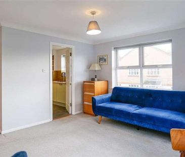 London Road, Reading, Berkshire, RG1 - Photo 1