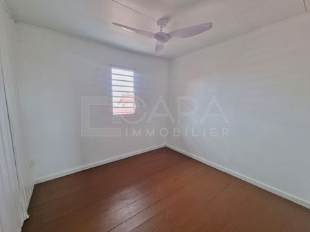 Location Appartement 4 pièces 87m² CAYENNE 97300 - Photo 2