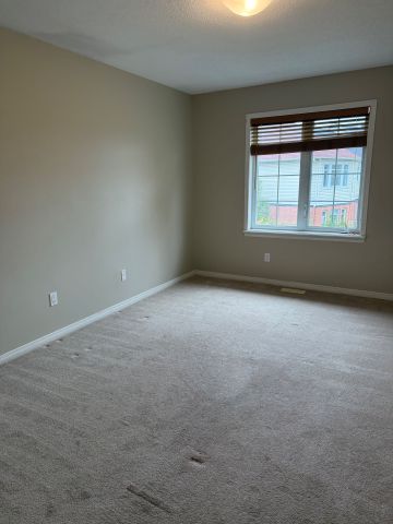 For Lease - 112 GATESPARK PRIVATE Private, Kanata, Ontario - Photo 2