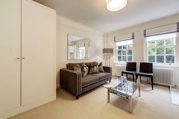Fulham Road, South Kensington, SW3 6SH, London - Photo 1