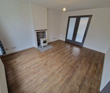 3 bedroom end of terrace house to rent - Photo 1