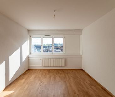 Spacieux 2.5 pièces au centre-ville de Fribourg - Photo 4