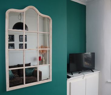 4 Bed Terraced House, Needham Road, L7 - Photo 1