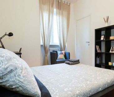 Via dei Salici, Cesano Boscone, Lombardy 20090 - Photo 4