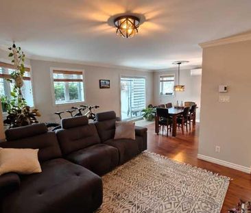 Condo 4 1/2 à Louer, Bromont - Photo 2