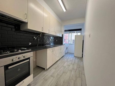 Apartamento T2 em Lisboa - Photo 2