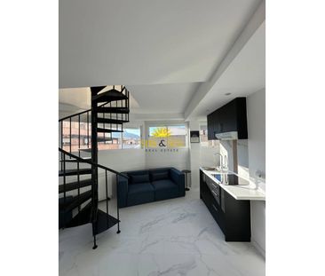 EXCLUSIVE 1 BEDROOM PENTHOUSE - ALICANTE - Photo 2