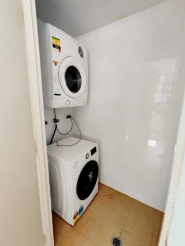 2 bed 2 bath-544 - Photo 5