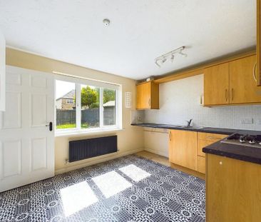 3 bedroom terraced house to rent - Photo 5