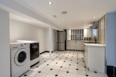 For Lease - 35 Florence Crescent Unit# Lower, Toronto, Ontario - Photo 4