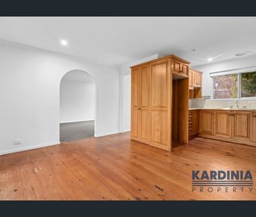 6 MONTH LEASE | Charming home in old Highton - Photo 3