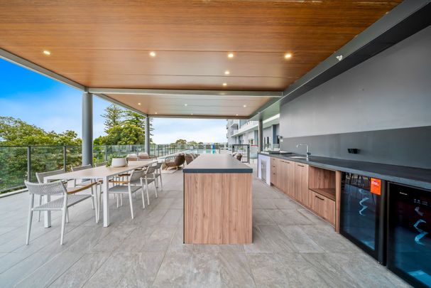 1106/31 Rowe Avenue, Rivervale WA 6103 - Photo 1