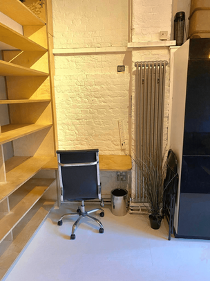 Studio to rent - Photo 1