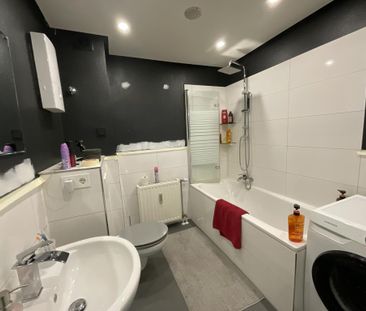 modernisierte 2 Zimmer Wohnung mit Balkon und schönem Bad - Photo 6