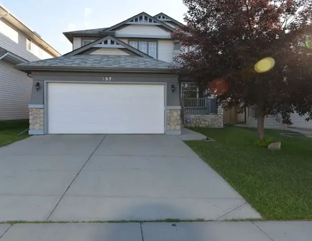 Panorama Hills NW 3 bedroom 2.5 bath house for rent-Available-December 01,2024 | Calgary - Photo 1