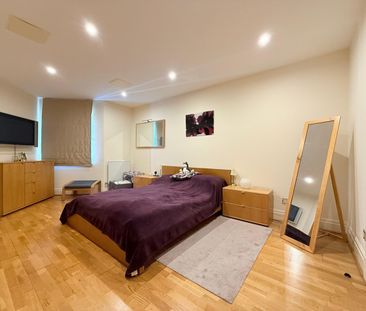 2 Bed Flat, Warren House, W14 - Photo 3