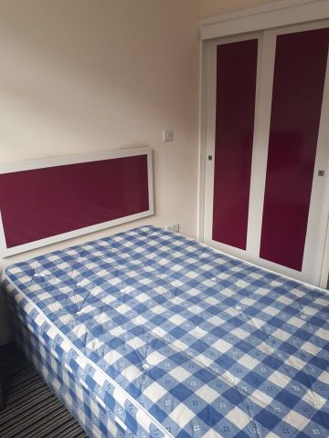 Room in a Shared Flat, Queen Street, S1 - Photo 2