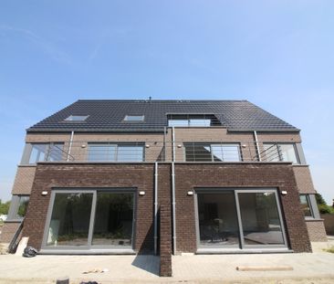 Recent appartement met 2 slaapkamers, terras en autostaanplaats gel... - Foto 1