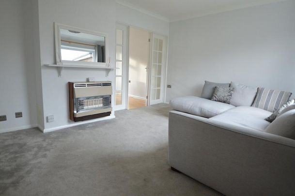 2 bedroom house to rent - Photo 1