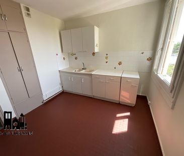Location Appartement 3 pièces 57m² BOURGES 18000 - Photo 4