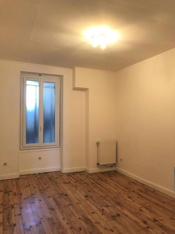 Location Appartement 3 pièces 89m² VALENCE 26000 - Photo 5