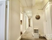 Kings Avenue - Photo 1